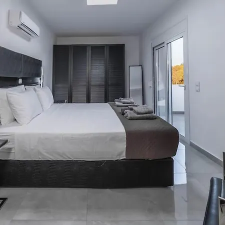 Vigla Villa *