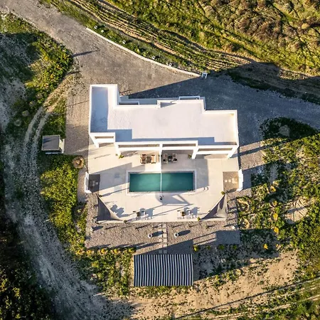 Vigla Villa *