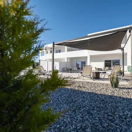 Vigla Villa